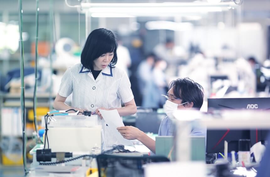 NISHIZAWAのワークシーン